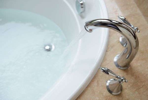 Cost of Tub Faucet Replacement in Anderson