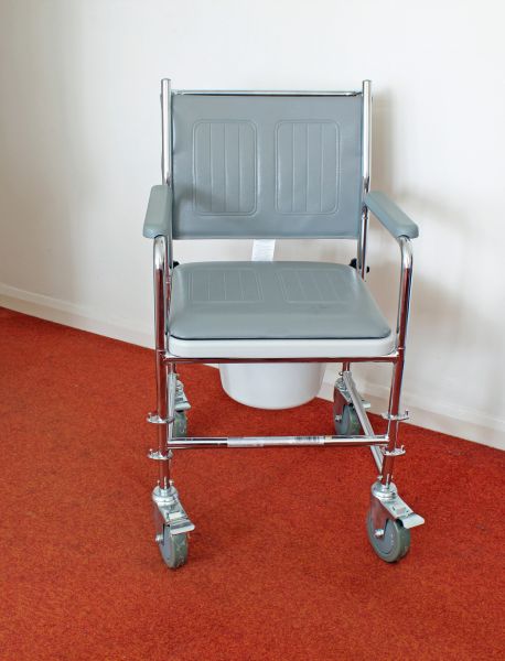 Cost of Commode Replacement in Anderson
